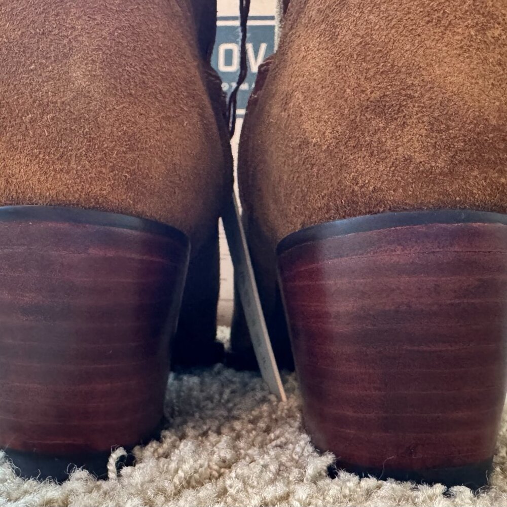Tecovas.The Daisy in Sienna Suede. Size 9.5. NIB - Picture 4 of 7